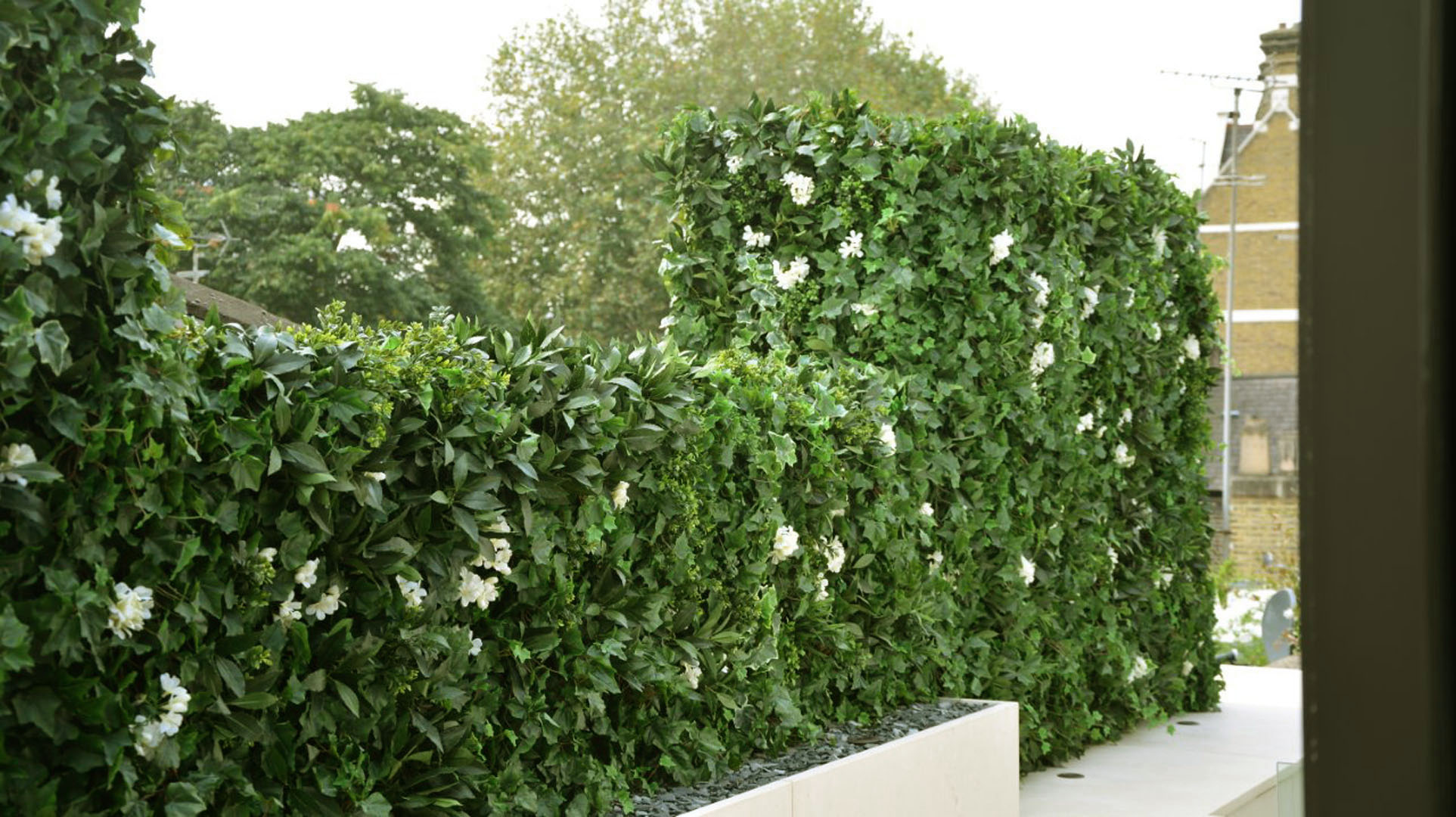 520 Fake Landscapes mews chimney breast living wall 520