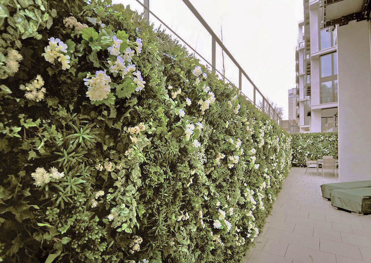 417 fake landscapes One Hyde Park flowering living wall 3mx24m